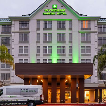 วินด์แฮม การ์เดน แมคคัลเลน แอท ลาพลาซามอลล์ Hotel ภายนอก รูปภาพ